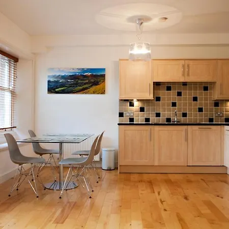 Chaucer View Apartment