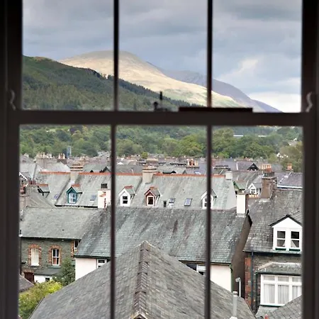 Chaucer View Apartment